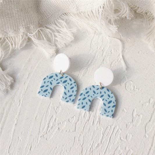 Blue Leaf Print Short Arch Earring