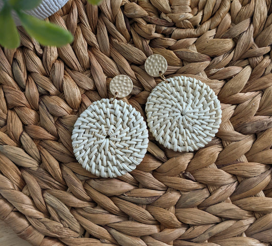 Creme Circle Rattan Earring